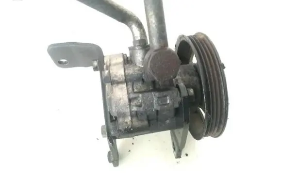 Nissan Navara D40 Power steering pump 99173086
