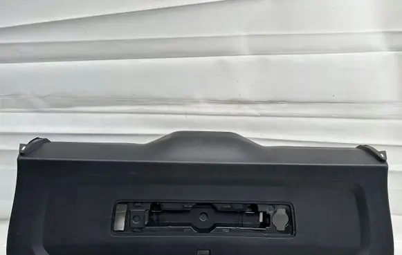 Volvo XC90 Tailgate trim 31389035