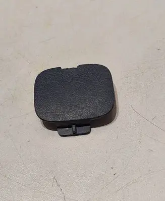 Volvo XC70 Front tow hook cap/cover 9484554