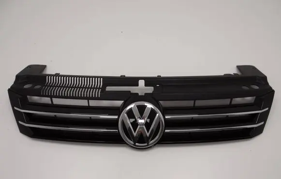 Front bumper upper radiator grill