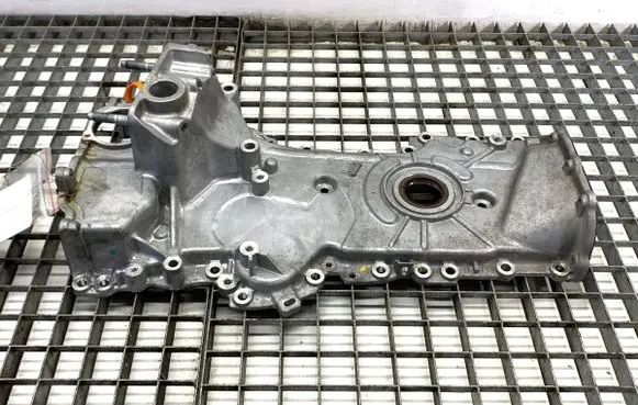 Hyundai i30 Timing chain cover 2135107170