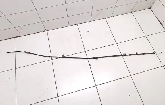 Suzuki Grand Vitara II Handbrake/parking brake wiring cable 
