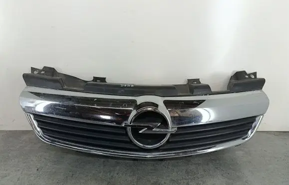 Opel Zafira B Front grill 