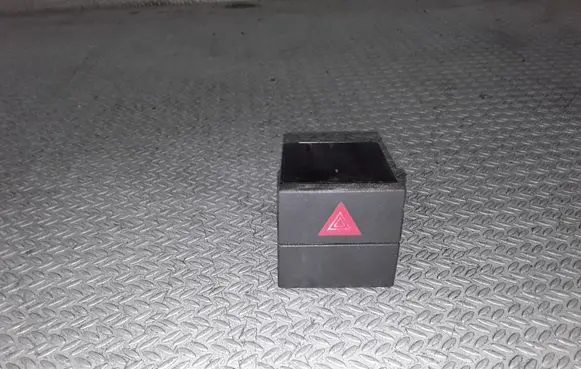 Opel Meriva A Hazard light switch 93332970