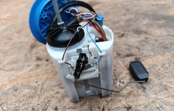 Volkswagen T-Cross In-tank fuel pump 2Q0919051F VUJDDB22950