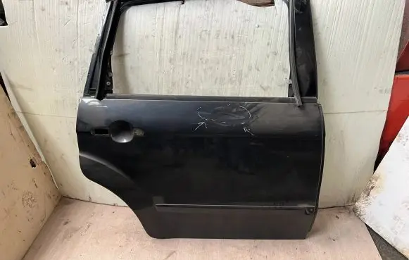 Ford S-MAX Rear door