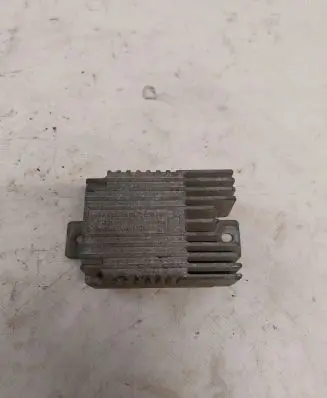 Mercedes-Benz A W168 Coolant fan relay A0275458032