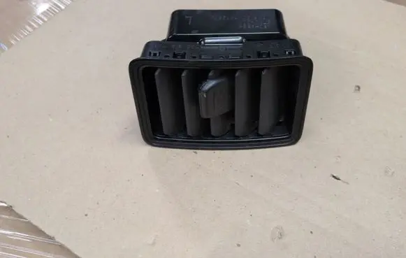 Volkswagen Crafter Dashboard side air vent grill/cover trim 7C0819703 3710001 3710002
