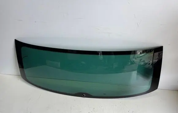 Volkswagen Touareg II Rear windscreen/windshield window 7P6845051A