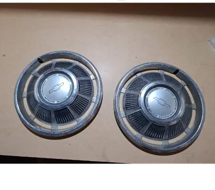 Chevrolet Impala R14 wheel hub/cap/trim 