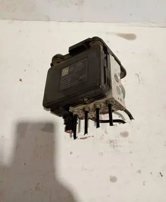 Volkswagen Touran III ABS Pump 5Q0614517CT