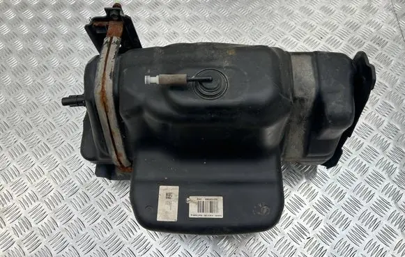 Iveco Daily 6th gen AdBlue liquid reservoir 5802327987