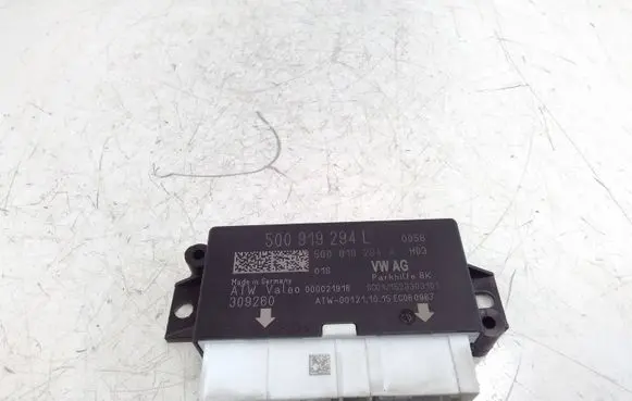 Volkswagen PASSAT B8 Parking PDC control unit/module 5Q0919294L 5Q0919294A 000021916