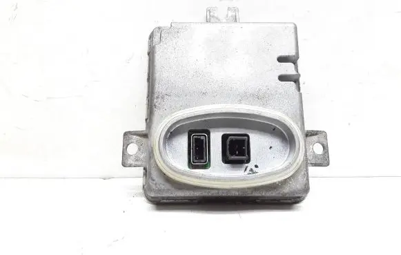 Volvo V70 LED ballast control module 6948180