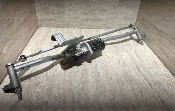 Fiat Ducato Front wiper linkage and motor 