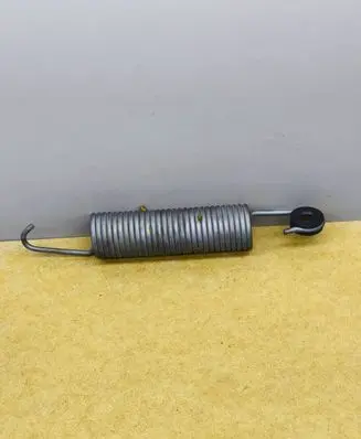 BMW 5 E60 E61 Tailgate/trunk/boot tension spring 7045884