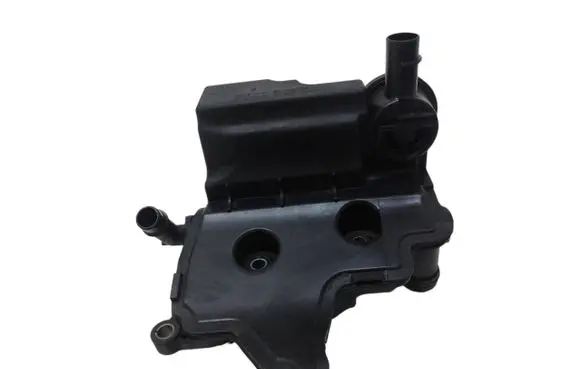 Ford Kuga II Oil breather separator 9671271480 9670033180