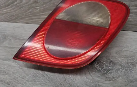 Mercedes-Benz E W210 Tailgate rear/tail lights A2108201064
