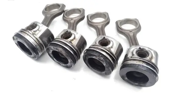 Ford C-MAX II Piston with connecting rod T1DA