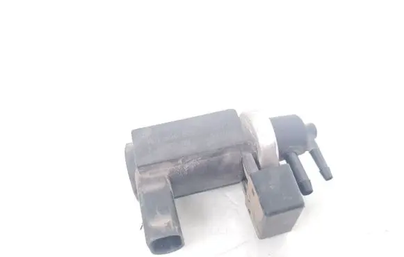 Audi A4 S4 B6 8E 8H Turbo solenoid valve 4E0906628 72290308