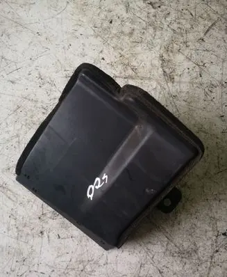 Nissan Qashqai Other engine bay part