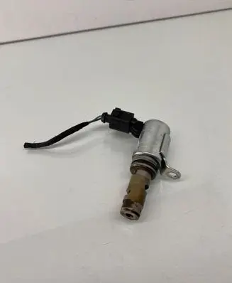 Skoda Octavia Mk2 (1Z) Camshaft vanos timing valve 03C906455A