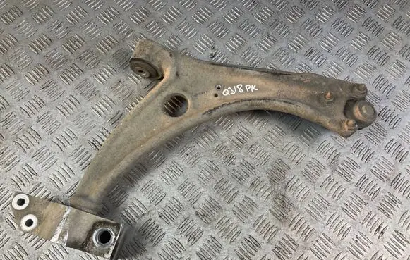 Audi Q3 8U Front lower control arm/wishbone