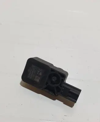 Opel Insignia A Airbag deployment crash/impact sensor 13502341 343149712 TA006458945