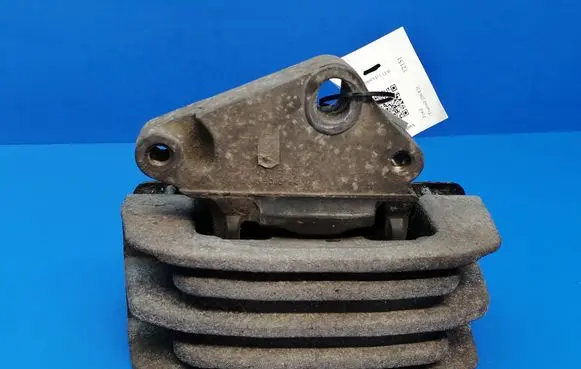 Ford Transit Engine mount bracket OEM