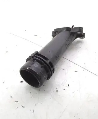 BMW 3 E90 E91 Engine coolant pipe/hose 10808611