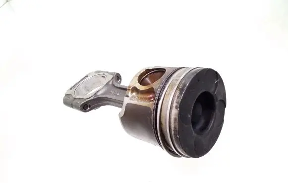 SsangYong Kyron Piston with connecting rod D20DT 66430 GD101520