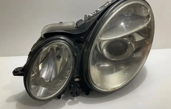 Mercedes-Benz E W211 Headlight/headlamp