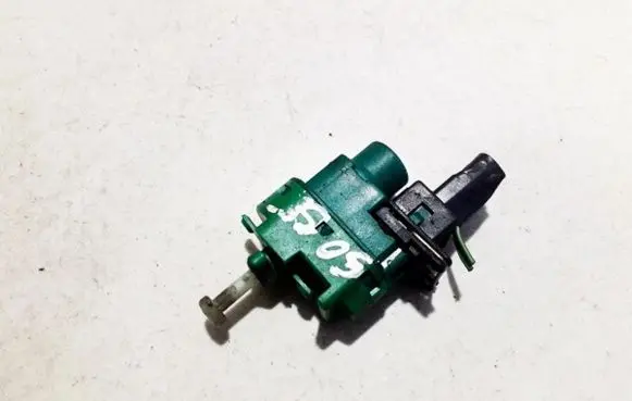 Ford Mondeo Mk III Brake pedal sensor switch 94bb9c872ac