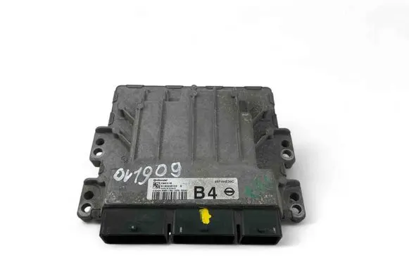 Nissan Qashqai Engine control unit/module S180206103A