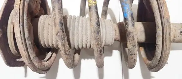 Hyundai Lantra II Front coil spring