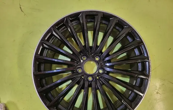 R20 alloy rim