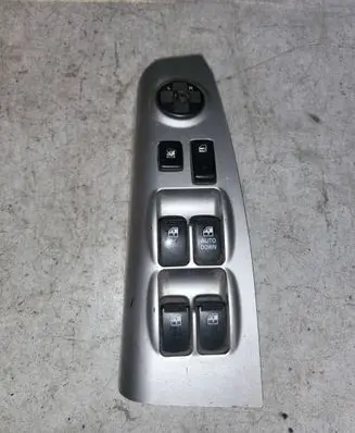 KIA Sorento Electric window control switch