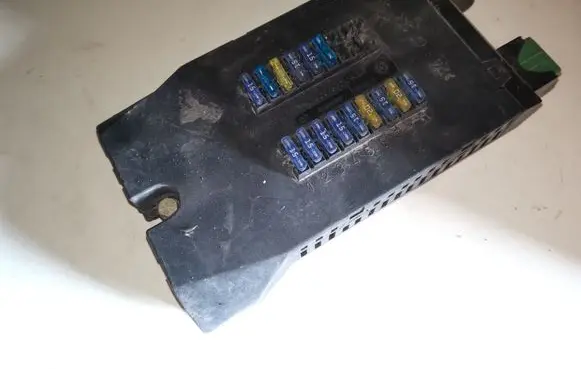 Mercedes-Benz Vito Viano W638 Fuse module 0005400650