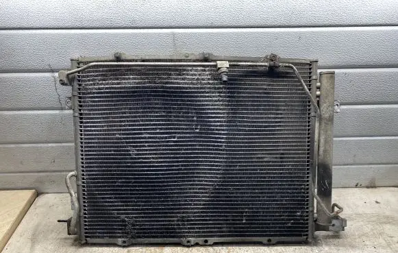 KIA Sorento A/C cooling radiator (condenser)