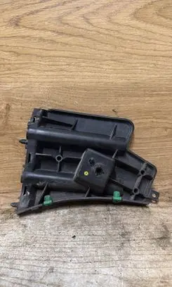 Volvo S60 Front bumper mounting bracket 30796625