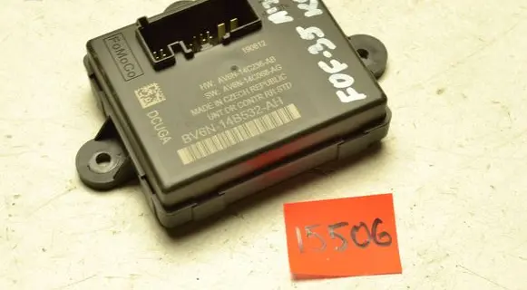Ford Focus Door control unit/module BV6N14B532AH