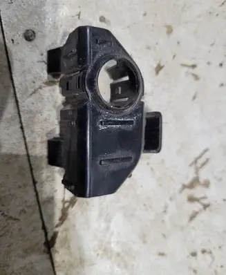 Volvo XC60 Front parking sensor holder (PDC) 31383244