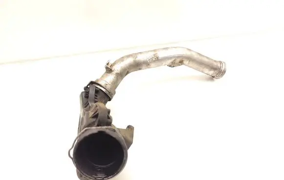 Jeep Grand Cherokee (WK) Intercooler hose/pipe A6420980707