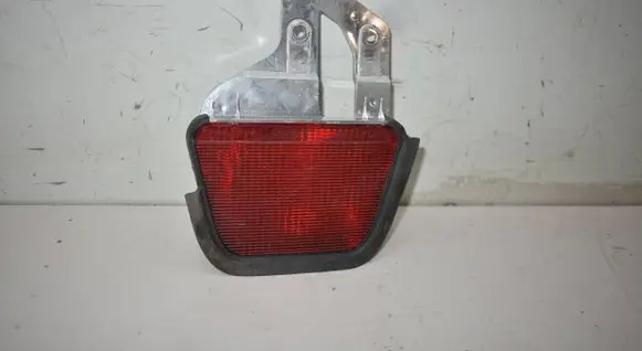 Toyota Avensis T250 Third/center stoplight
