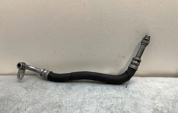BMW 5 E60 E61 Oil cooling pipe 7560979