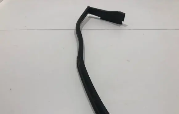 Mercedes-Benz E W212 Engine compartment rubber A2126280098