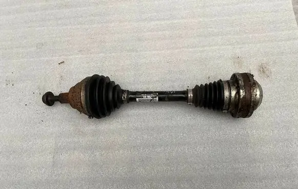 Volkswagen Golf VI Front driveshaft 1K0407271HM