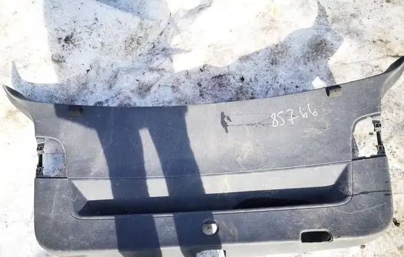Volkswagen Golf Plus Other trunk/boot trim element 5M0867601A
