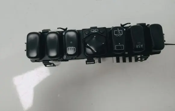 Mercedes-Benz A W168 Wing mirror switch 1688203610