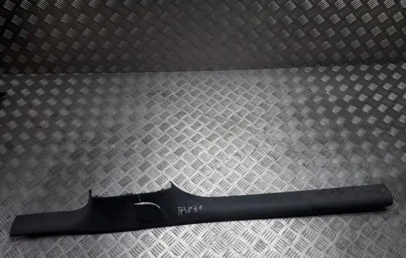 Volkswagen Golf Plus Front sill trim cover 5m0853371